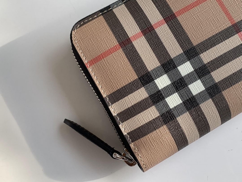 Burberry Wallets